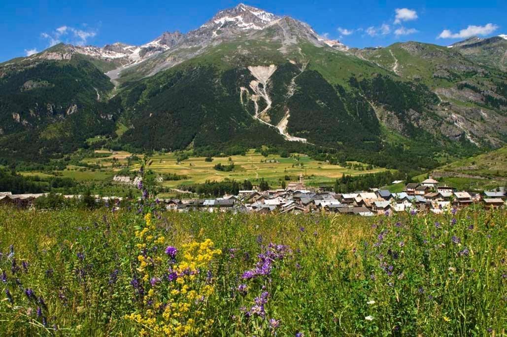 Hotel Cis-Ethic Etapes De Val Cenis Lanslebourg-Mont-Cenis Exterior foto